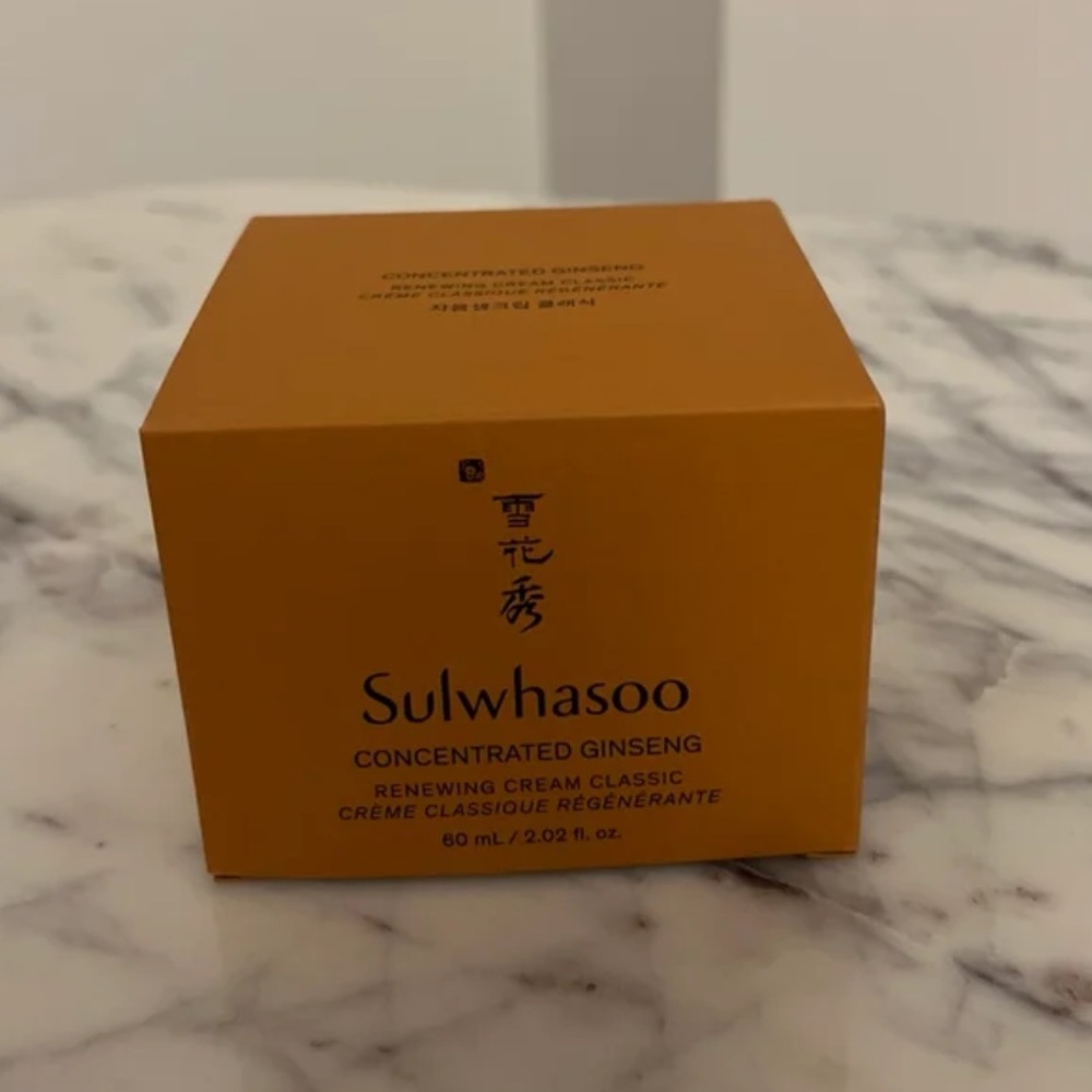 Sulwhasoo Concentrated Ginseng Renewing Cream Classic - 60 ml /‎ 2.02 fl. oz.
